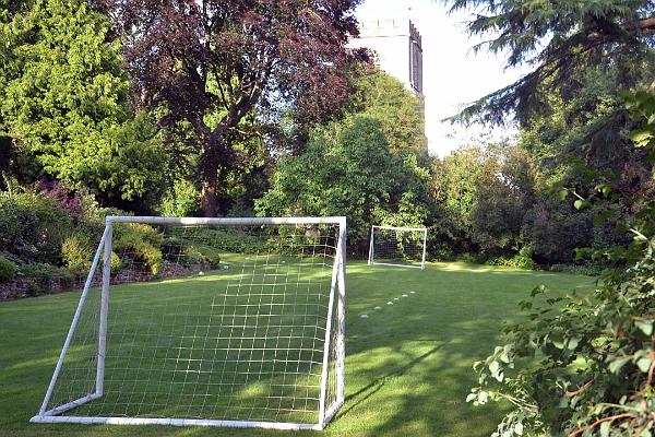 22. Canterbury House.jpg